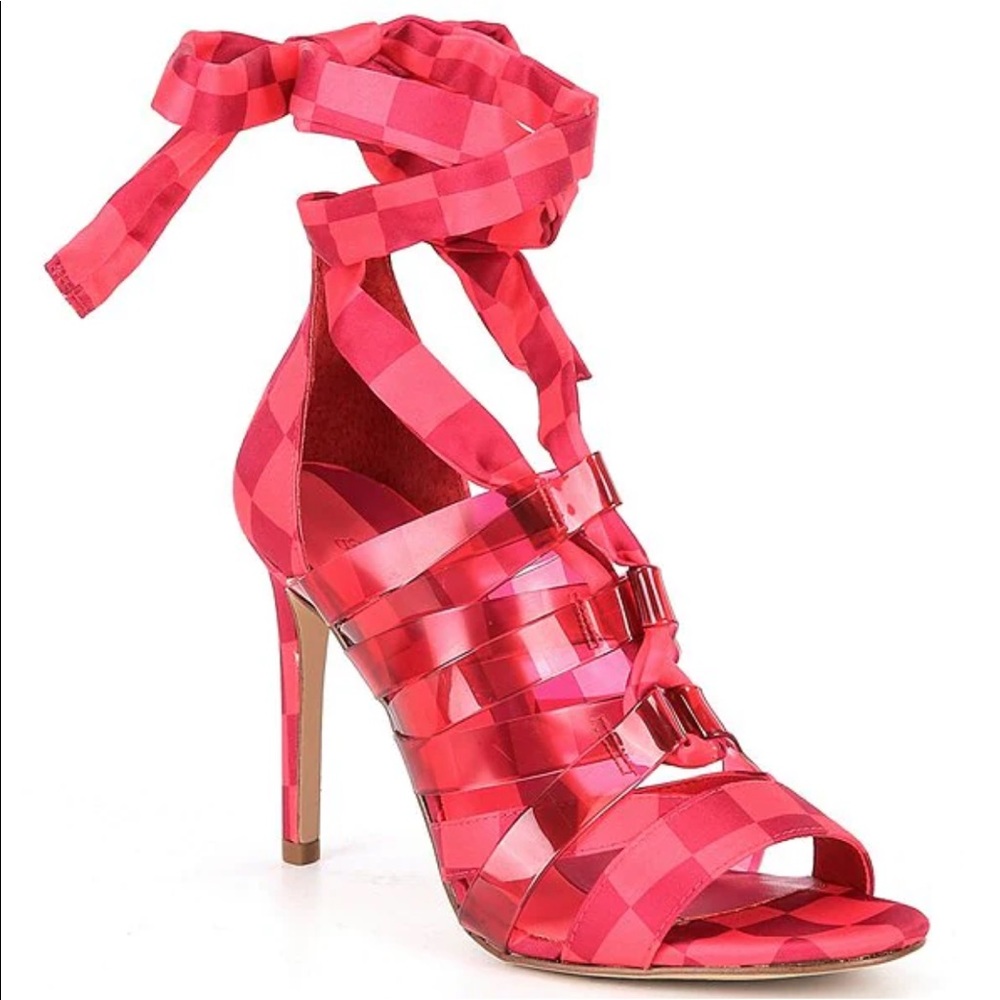 NWT Pink Gianni Bini Checkered Wrap Lace-Up Strappy Dress Sandals in Size 7.5
I